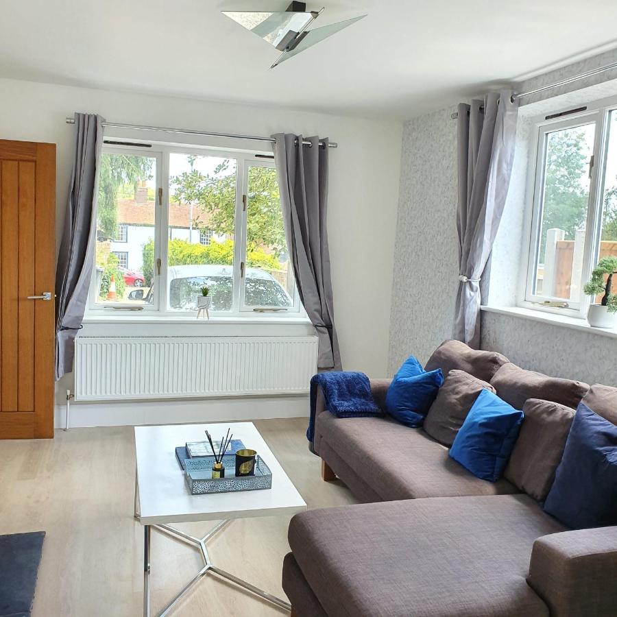 Spacious Beautiful And Warm Cottage With Parking Chelmsford Exteriér fotografie