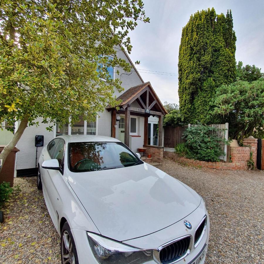 Spacious Beautiful And Warm Cottage With Parking Chelmsford Exteriér fotografie